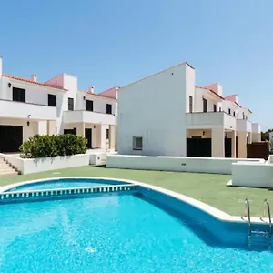 Modern House Close To Beach Сasa de vacaciones